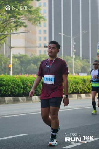 Race photo from Nu Skin Run 10K