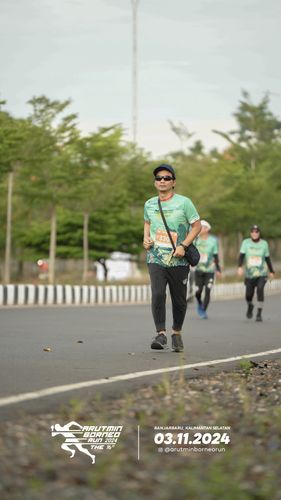 Race photo from Arutmin Borneo Run 2024