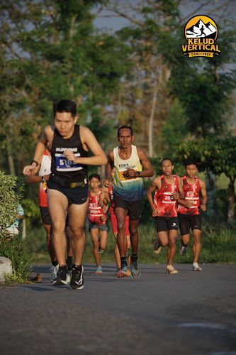 Race photo from Kelud Vertical Challenge 2024