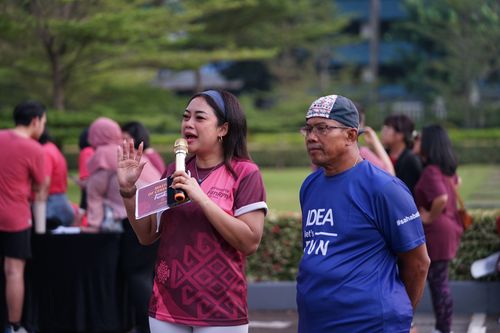 Race photo from Assurance Fun Run 2024