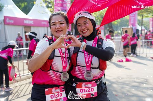 Race photo from Smartfren Run 2025 
