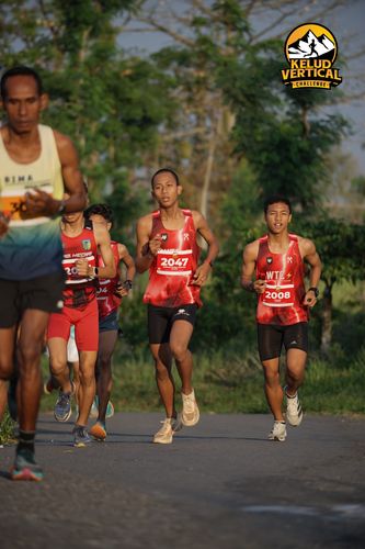 Race photo from Kelud Vertical Challenge 2024