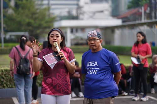Race photo from Assurance Fun Run 2024