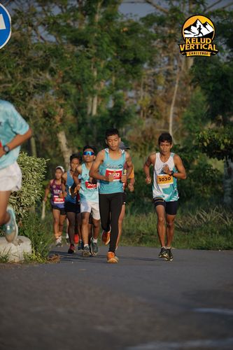 Race photo from Kelud Vertical Challenge 2024