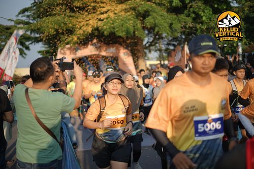 Race photo from Kelud Vertical Challenge 2024