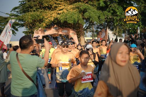Race photo from Kelud Vertical Challenge 2024