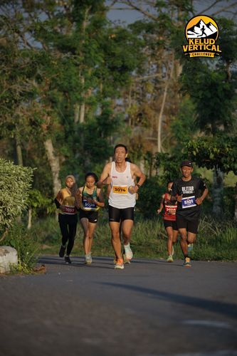 Race photo from Kelud Vertical Challenge 2024