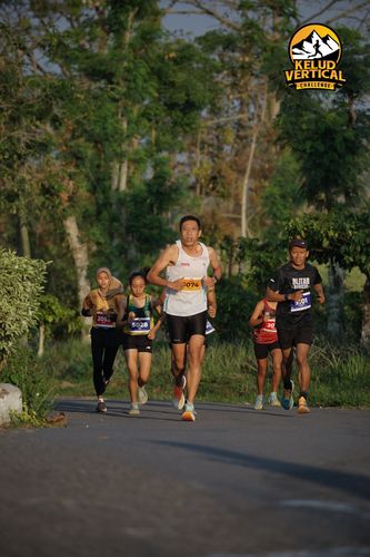 Race photo from Kelud Vertical Challenge 2024
