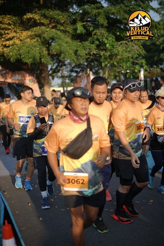 Race photo from Kelud Vertical Challenge 2024