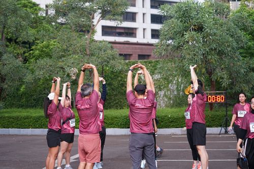Race photo from Assurance Fun Run 2024