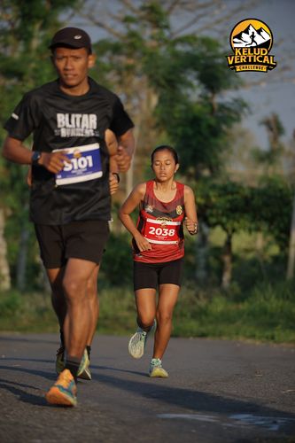 Race photo from Kelud Vertical Challenge 2024