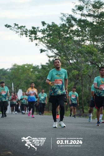 Race photo from Arutmin Borneo Run 2024