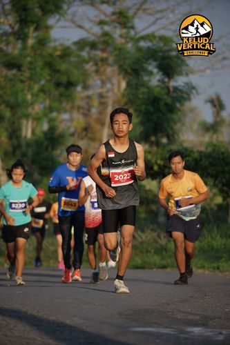 Race photo from Kelud Vertical Challenge 2024