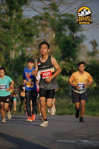 Race photo from Kelud Vertical Challenge 2024