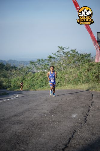 Race photo from Kelud Vertical Challenge 2024