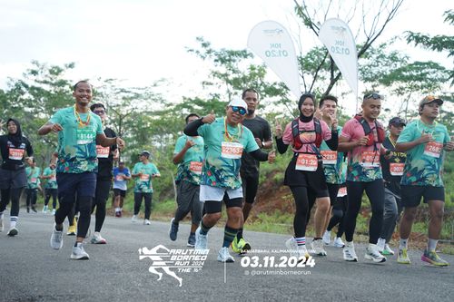 Race photo from Arutmin Borneo Run 2024