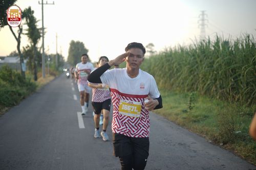 Race photo from Kediri Half Marathon 2024