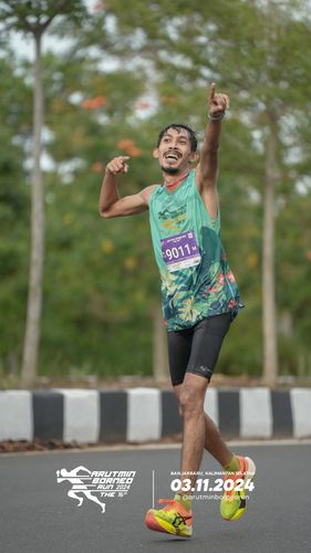 Race photo from Arutmin Borneo Run 2024