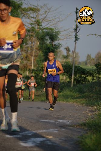 Race photo from Kelud Vertical Challenge 2024