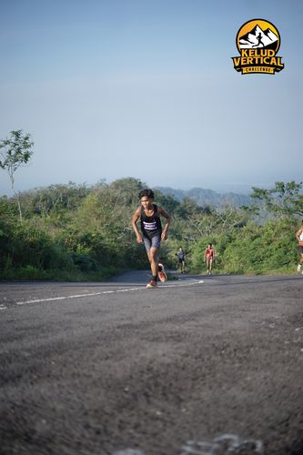 Race photo from Kelud Vertical Challenge 2024