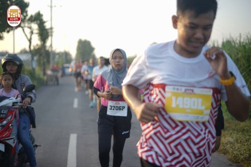 Race photo from Kediri Half Marathon 2024