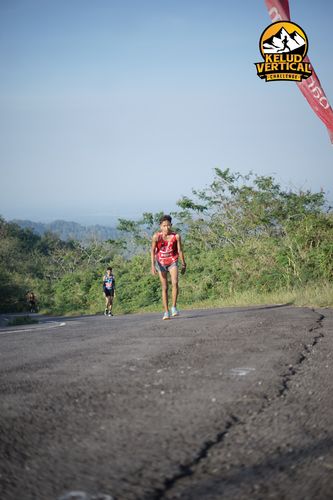 Race photo from Kelud Vertical Challenge 2024