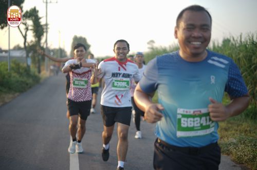 Race photo from Kediri Half Marathon 2024