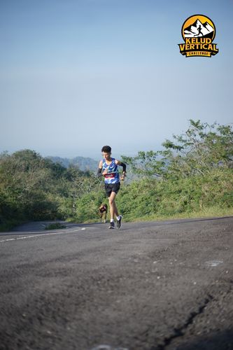 Race photo from Kelud Vertical Challenge 2024