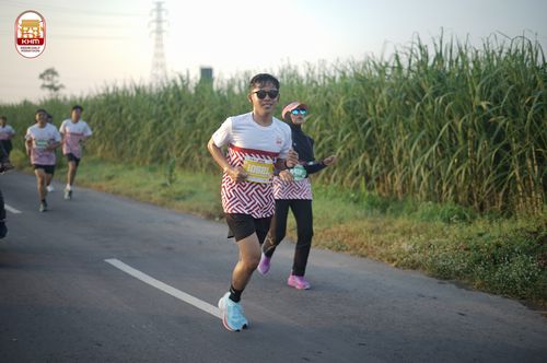 Race photo from Kediri Half Marathon 2024