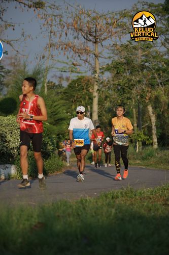 Race photo from Kelud Vertical Challenge 2024