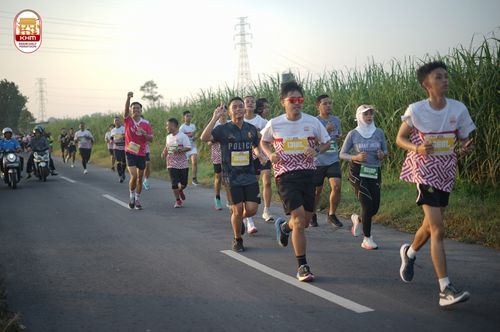 Race photo from Kediri Half Marathon 2024