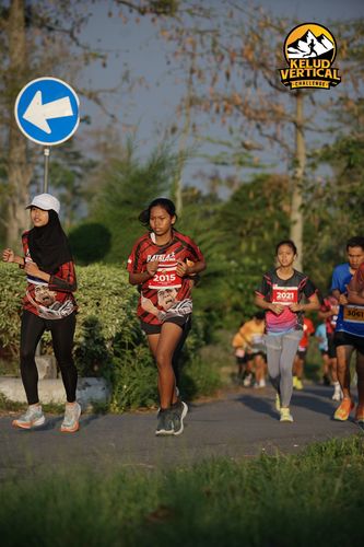 Race photo from Kelud Vertical Challenge 2024