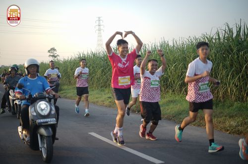 Race photo from Kediri Half Marathon 2024