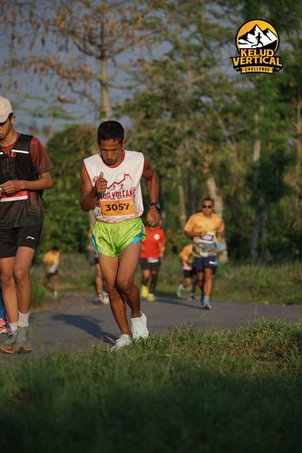Race photo from Kelud Vertical Challenge 2024