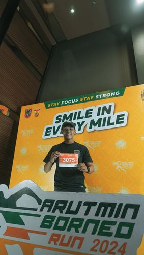 Race photo from Arutmin Borneo Run 2024