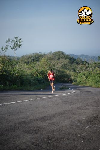 Race photo from Kelud Vertical Challenge 2024