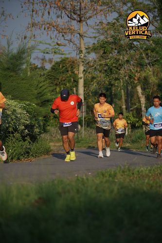 Race photo from Kelud Vertical Challenge 2024