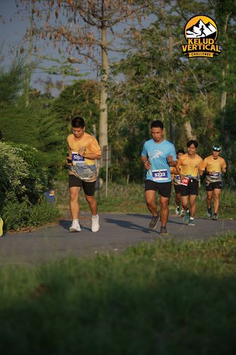 Race photo from Kelud Vertical Challenge 2024