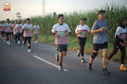 Race photo from Kediri Half Marathon 2024