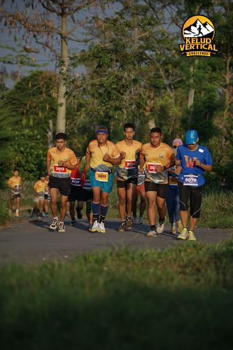 Race photo from Kelud Vertical Challenge 2024