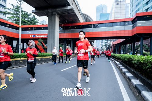 Race photo from ONE RUN 10K 2025