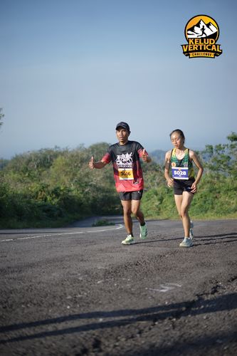Race photo from Kelud Vertical Challenge 2024