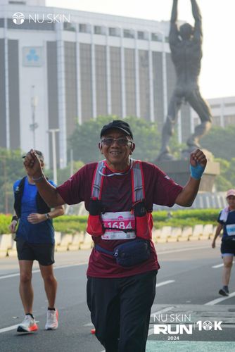 Race photo from Nu Skin Run 10K