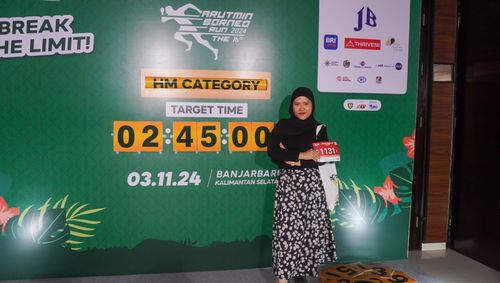 Race photo from Arutmin Borneo Run 2024