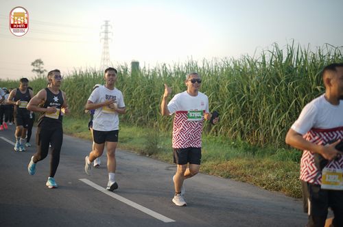 Race photo from Kediri Half Marathon 2024