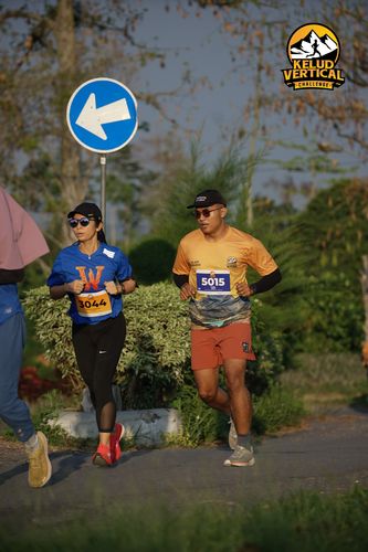 Race photo from Kelud Vertical Challenge 2024