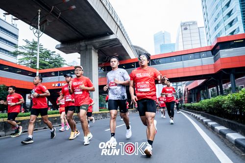 Race photo from ONE RUN 10K 2025