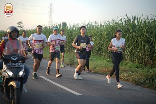 Race photo from Kediri Half Marathon 2024