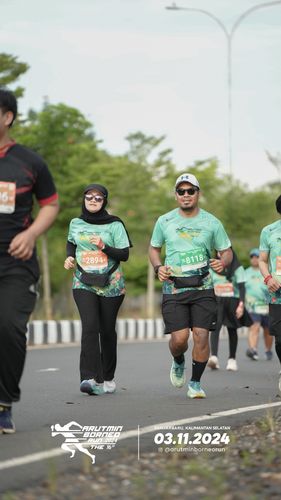 Race photo from Arutmin Borneo Run 2024