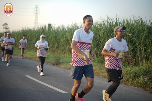 Race photo from Kediri Half Marathon 2024